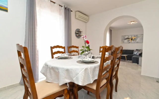 Apartments Margareta 742