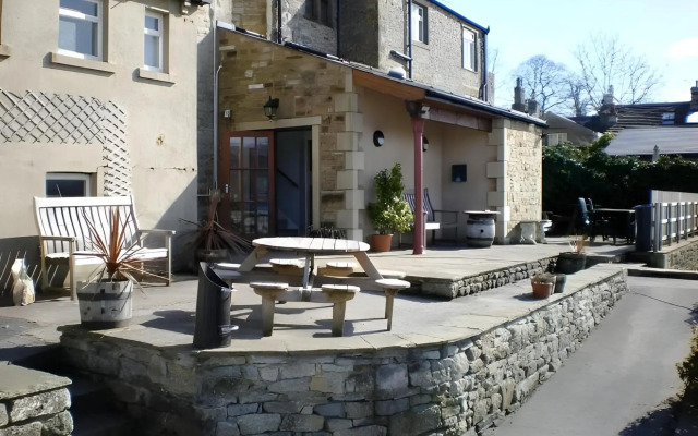 The Harts Head