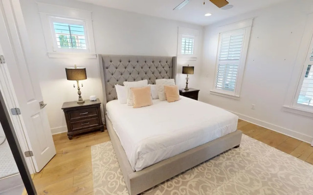 Seaside Serenity 5 Bedroom Home