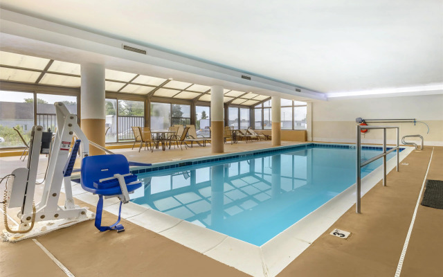Best Western Joliet Inn & Suites