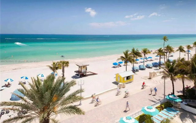 Tides - Private Condo