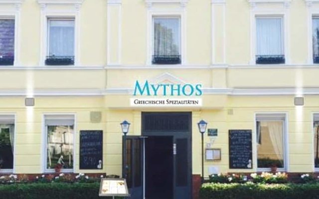 Hotel & Restaurant Mythos