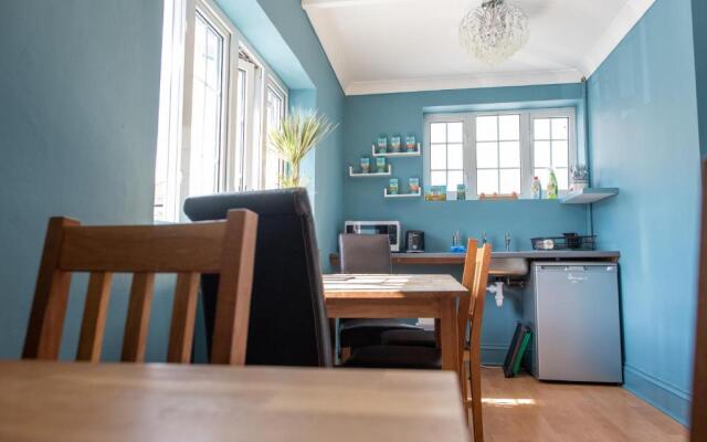 Clovelly Guest House