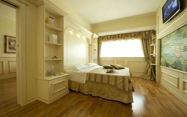 Mood Hotel