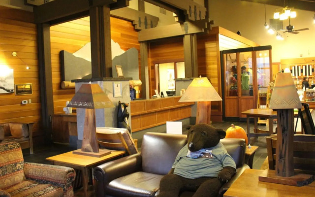 Wuksachi Lodge