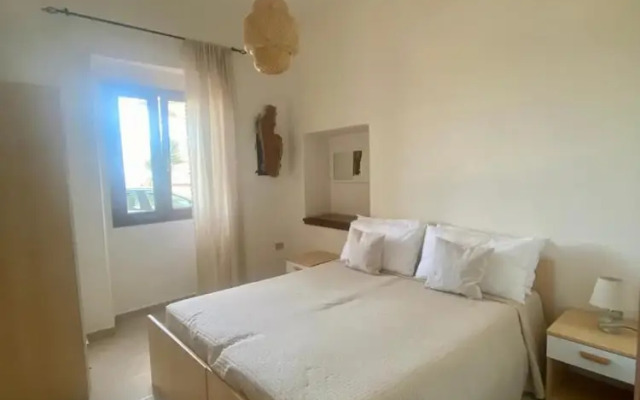 Lollis Corner La Muddizza