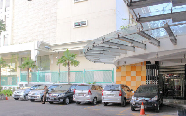 艾里泗水达尔莫迪本尼格罗 23 号酒店(Airy Darmo Diponegoro 23 Surabaya)