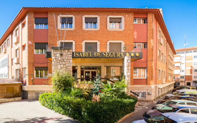 Hotel Isabel de Segura