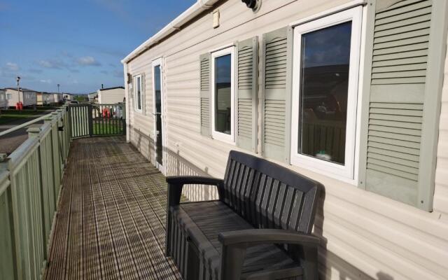 Snowdonia Sunbeach Holiday Sea and Mountain View