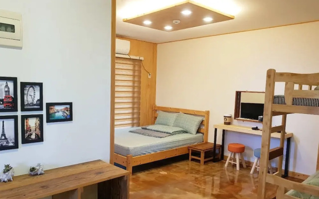 Gonggam Guesthouse - Hostel
