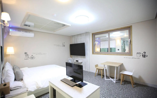 Cheonan Hound Hotel