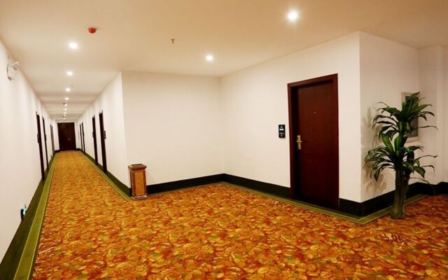 GreenTree Inn Shangrao Yushan County Boshi Avenue Hotel