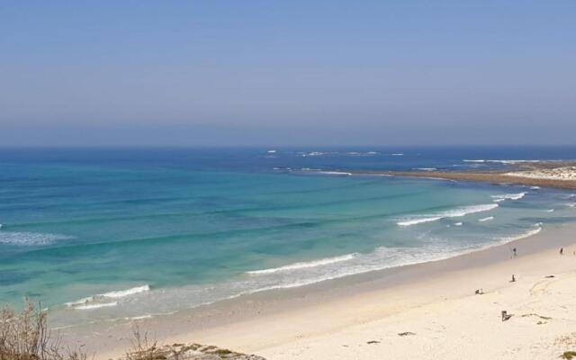 The Summer Place - Arniston Waenhuiskrans