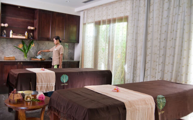 Batu Karang Lembongan Resort & Spa