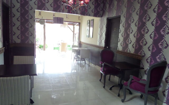 Griya Nendra Hotel