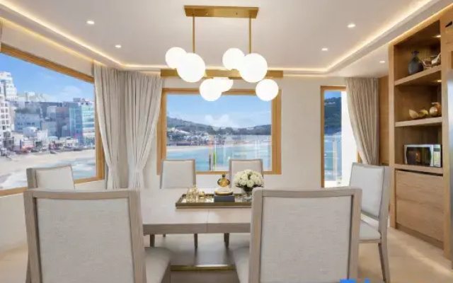 KAIVE Suite Busan Songjeong Signature