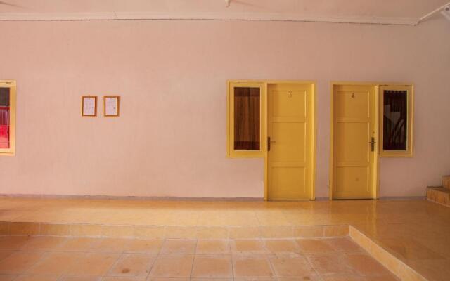 OYO 3060 Al Fatih Guest House Syariah