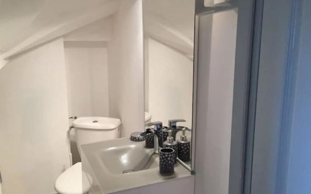 Appt 2 pieces dans Mas provençal