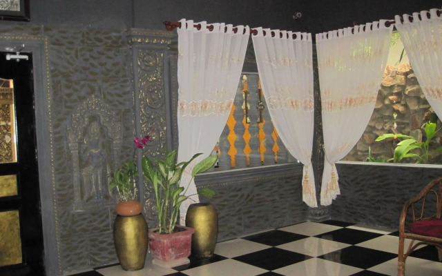 Popular Hotel & Spa