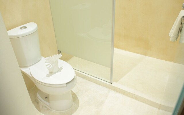 Moonshine Tulum Hotel