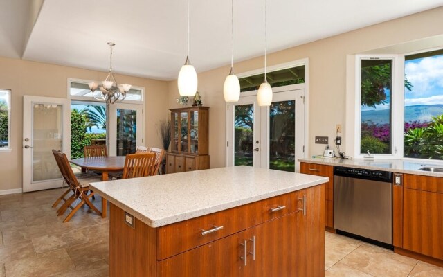 Big Island Awamoa Hale 3 Bedroom Home