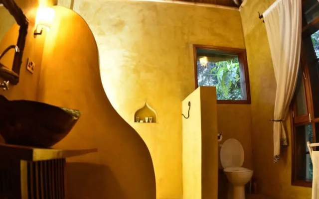 Primate Lodge