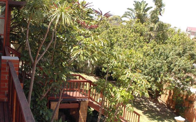 Shaloha Guesthouse on Supertubes