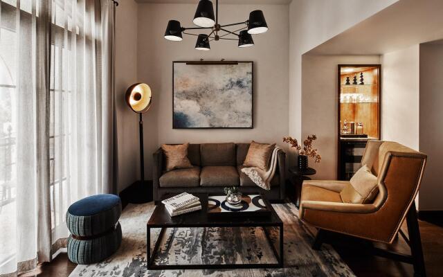 Hotel Figueroa, an Unbound Collection by Hyatt