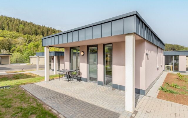 Majestic Bungalow in Hallschlag