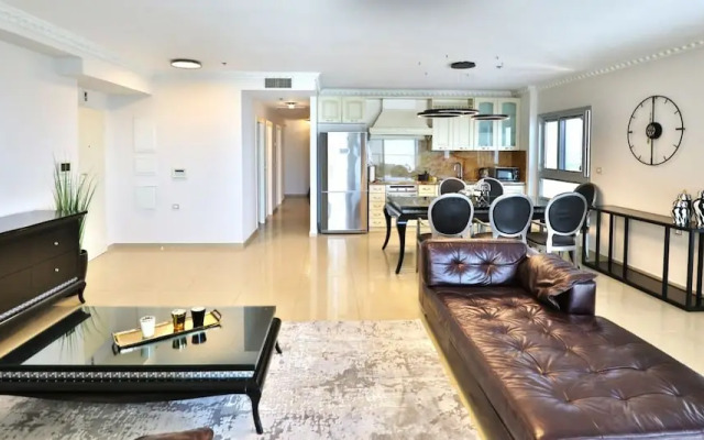 City center relax apartment