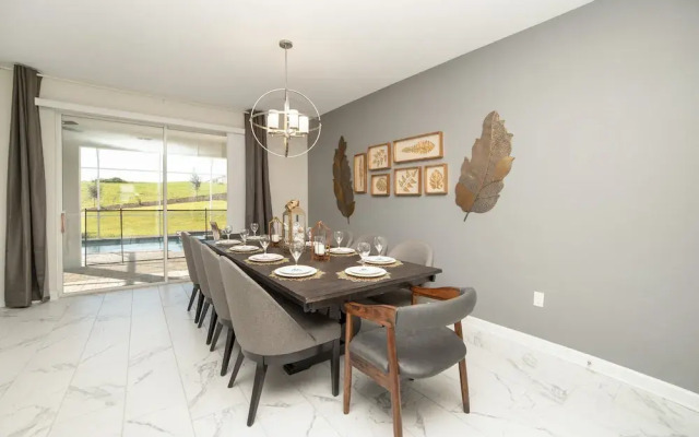8 Bdrm Champions Gate Villa