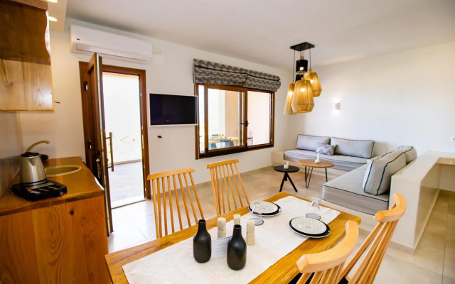 Perla Nera Suites