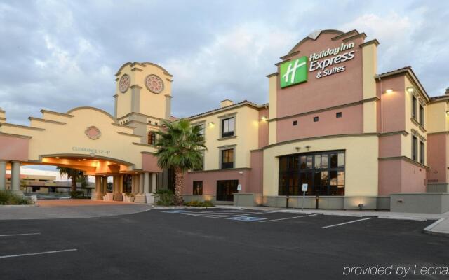 Holiday Inn Express & Suites Tucson Mall, an IHG Hotel