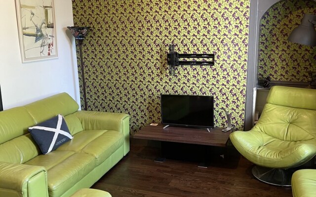 Impeccable 2-bed Apartment in West Kilbride