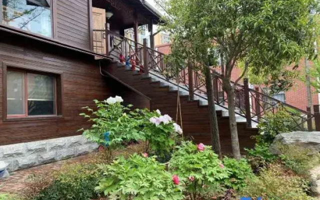 Si Road Inn