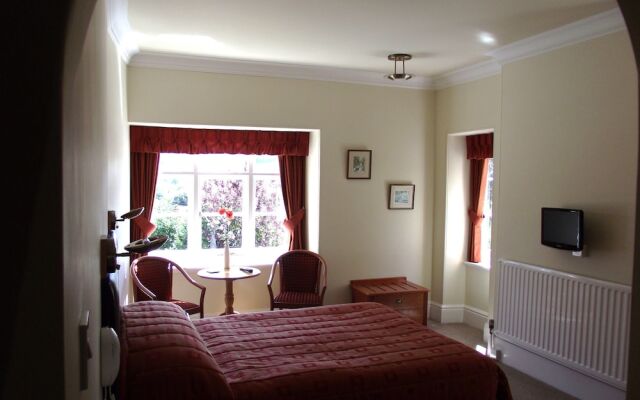 Channel House Hotel