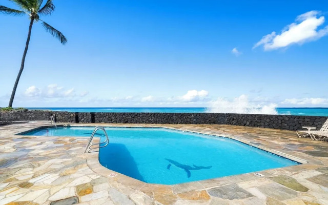 Ocean View - Pool & BBQ Area - Vrkcv