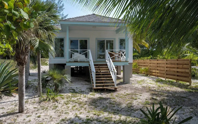Pink Sand Paradise: Luxury Home On The Beach