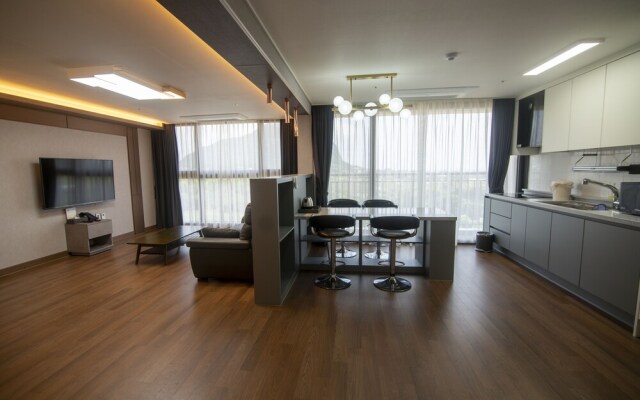 Sanbangsan Hotel
