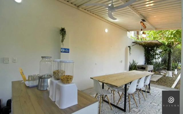 Yuluka Hostel