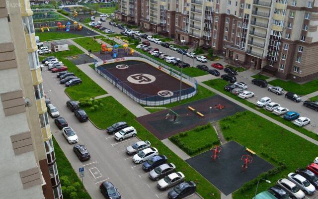 Apartments on Kuryzhova street 19