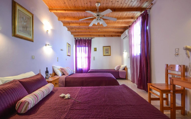 Hotel Panormos