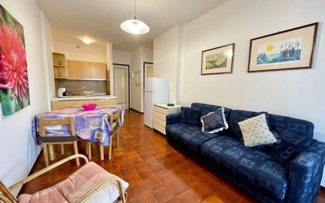 Nice and Cozy Apartment With Pool - Beahost