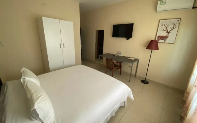 Hotel F Sur Inn