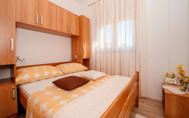 Ljubo - Modern Andy Cosy - A1