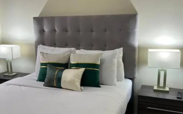 Odyssey Exquisite @ Charlemont