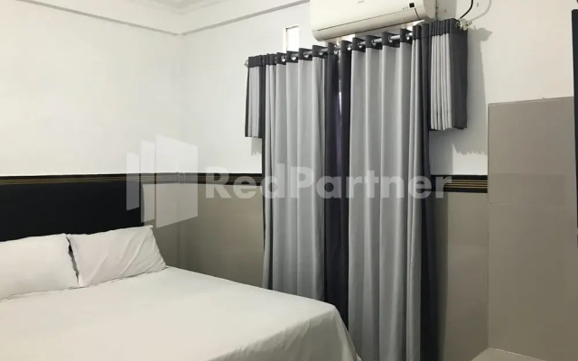 Hotel Gamary Mitra RedDoorz