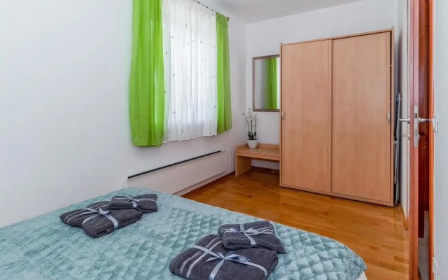 Stunning Apartment in Selce With Wifi and 1 Bedrooms