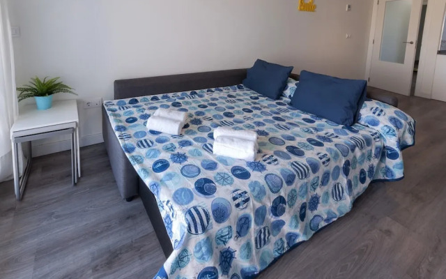 Happy - Apartment With Shared Pool in Oliva Nova