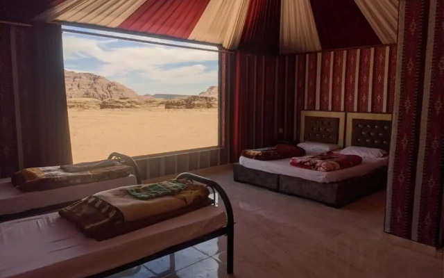 Beduin star trail camp